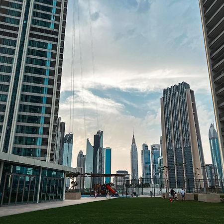 Stunning Burj View Dubai Mall Access Infinity Pool Appartement Buitenkant foto