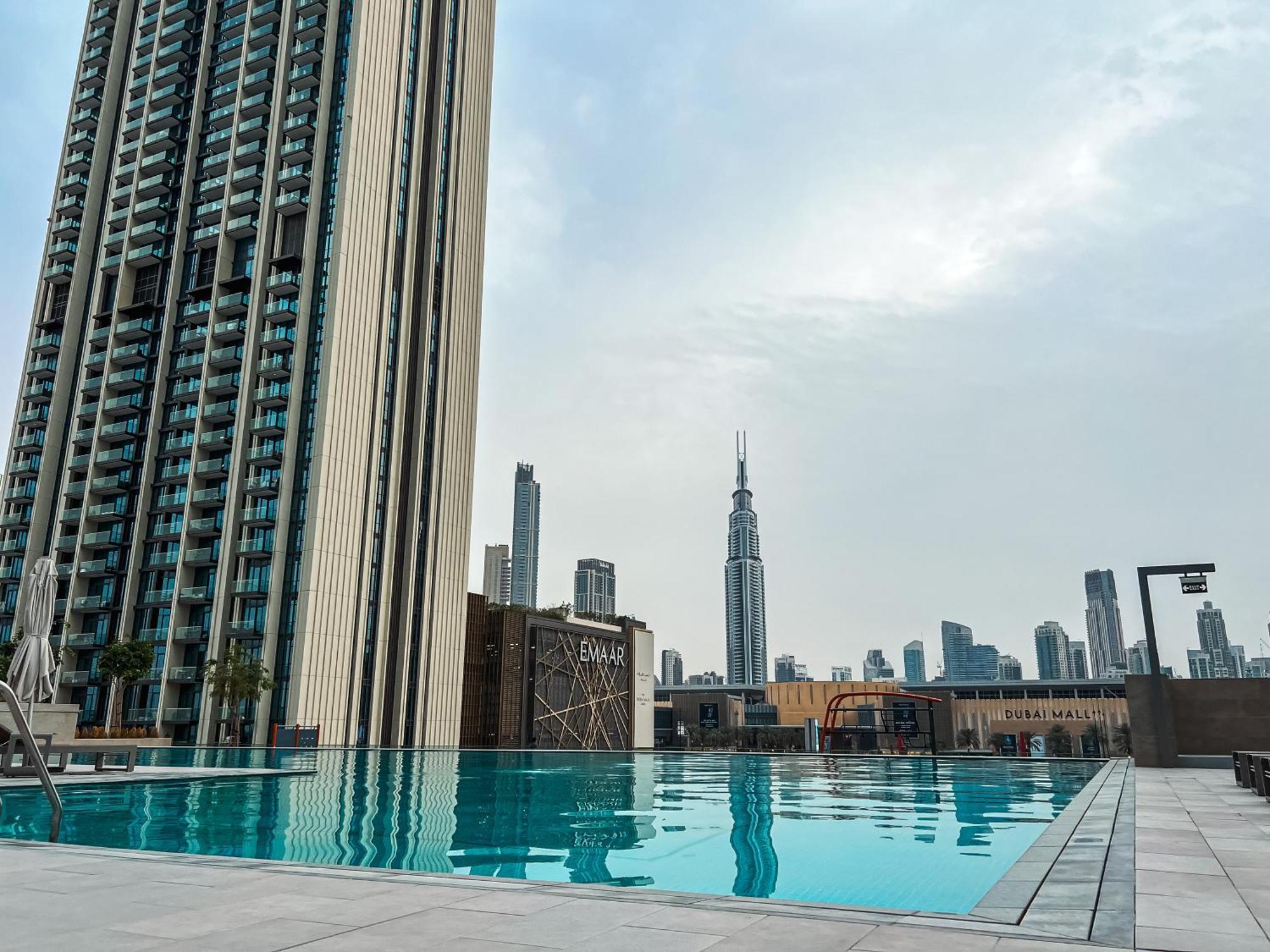 Stunning Burj View Dubai Mall Access Infinity Pool Appartement Buitenkant foto