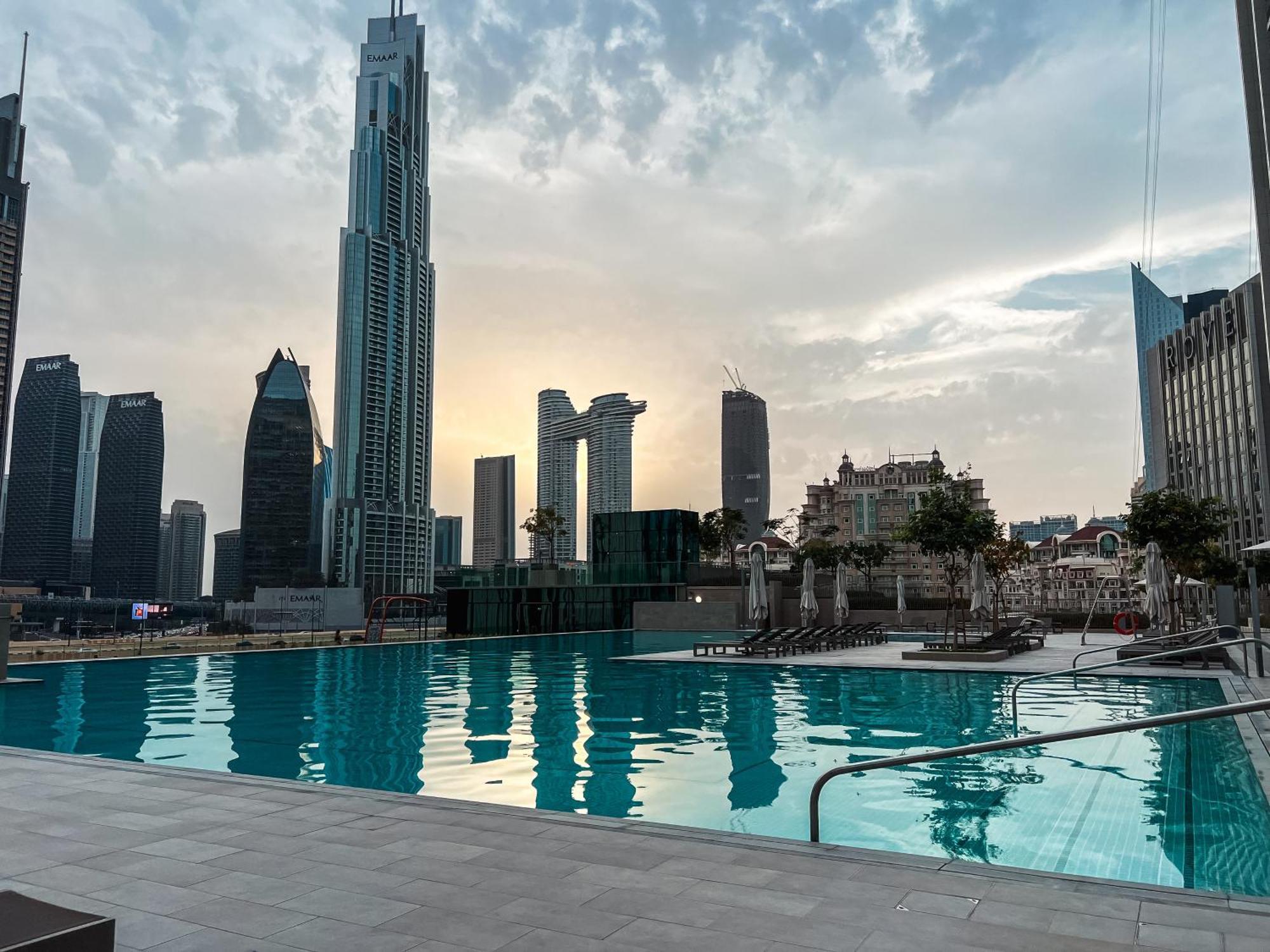 Stunning Burj View Dubai Mall Access Infinity Pool Appartement Buitenkant foto