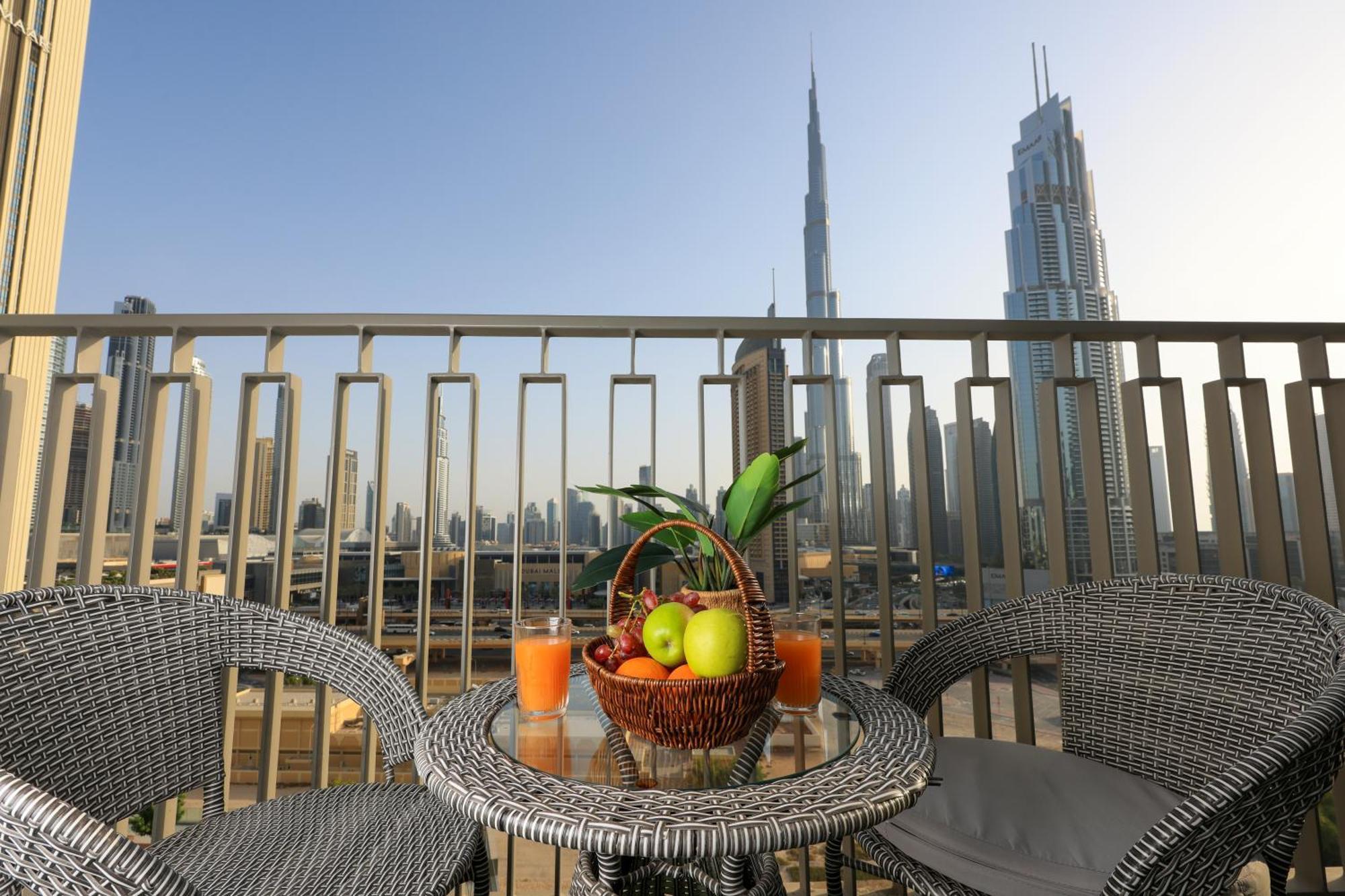 Stunning Burj View Dubai Mall Access Infinity Pool Appartement Buitenkant foto