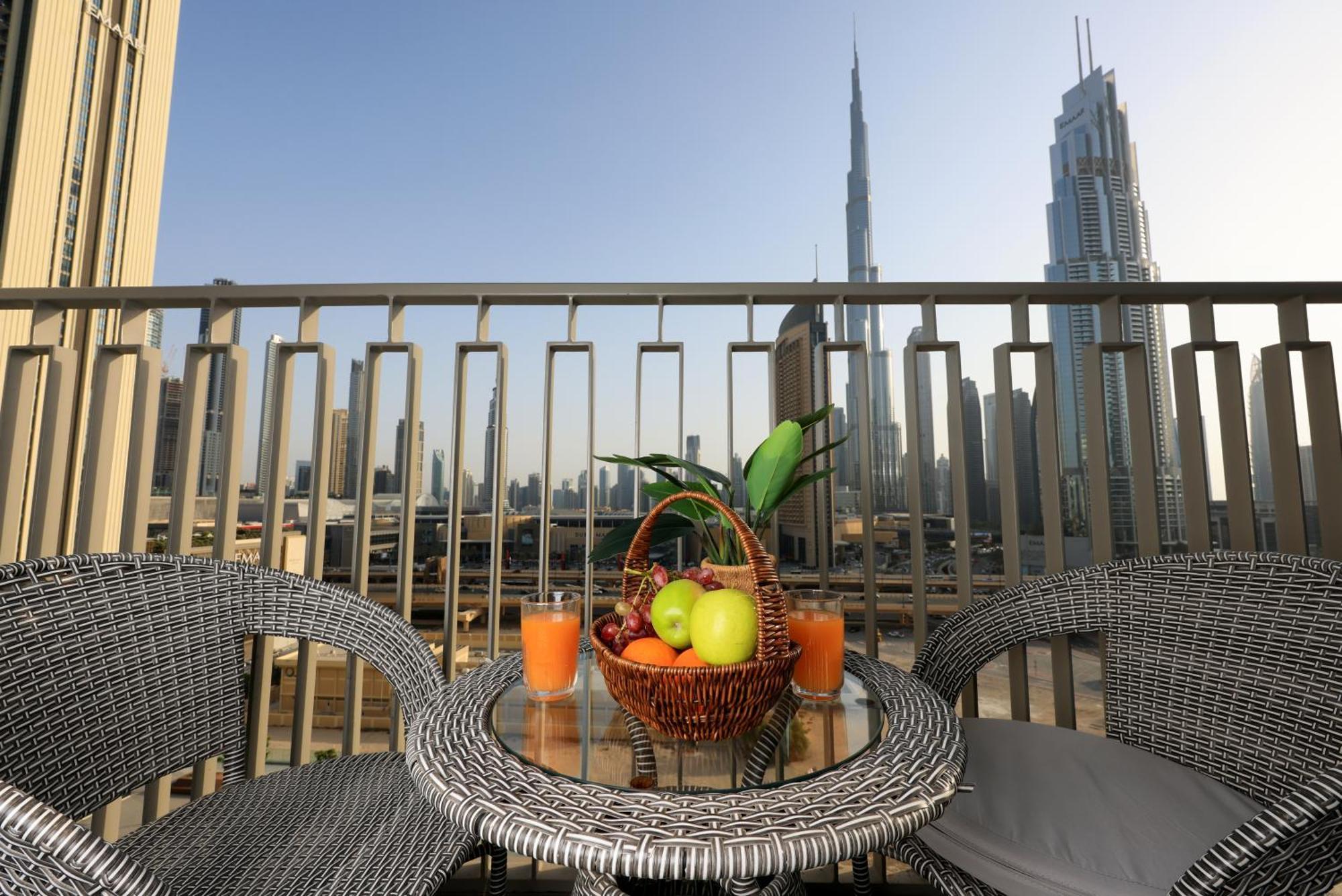 Stunning Burj View Dubai Mall Access Infinity Pool Appartement Buitenkant foto